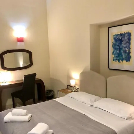 Sangregorooms 3* Naples