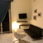 לינה וארוחת בוקר Sangregorooms 3*