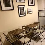 Sangregorooms לינה וארוחת בוקר 3*