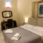 Sangregorooms לינה וארוחת בוקר 3*