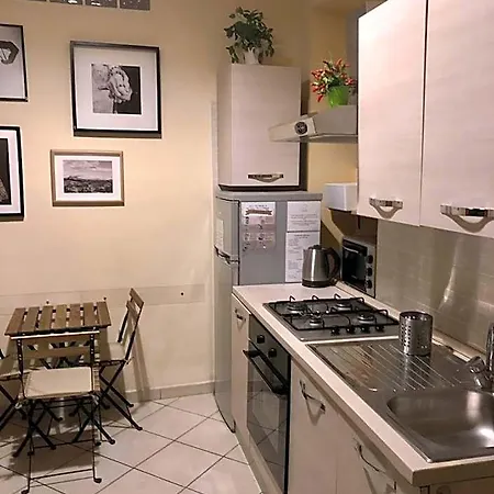Oda ve Kahvaltı Sangregorooms 3*